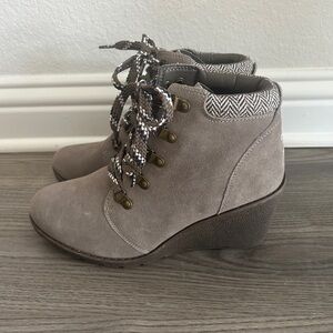 New Sketchers Bobs Tumbleweed City Wedge Boot